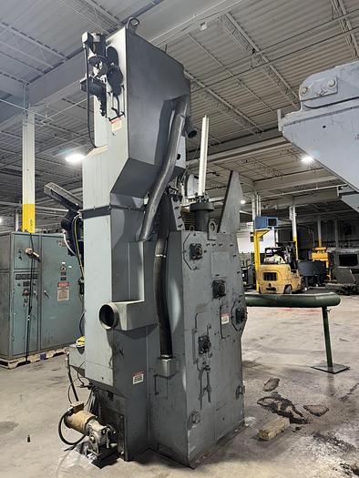 Used 2018 GIBSON 6BB VERTICAL DOOR TUMBLER SHOT BLASTER