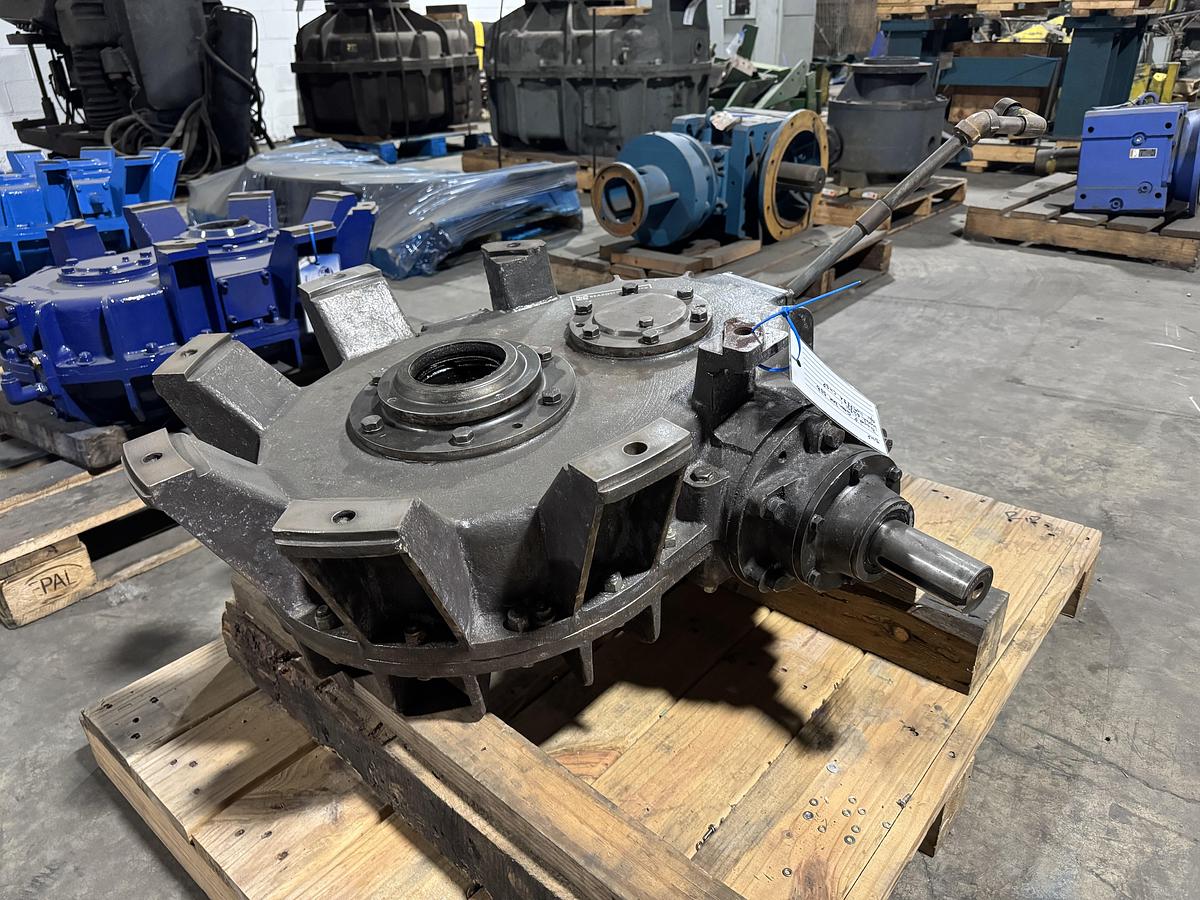 Used BEARDSLEY & PIPER 55B GEAR BOX