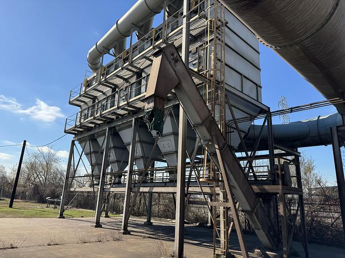 Used 1990 WHEELABRATOR DUST COLLECTOR