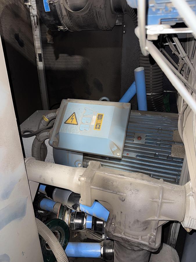 Used 2016 ATLAS COPCO GA160VSD ROTARY SCREW AIR COMPRESSOR