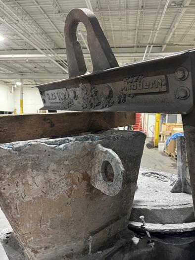 Used MODERN MOTORIZED TREATMENT LADLE