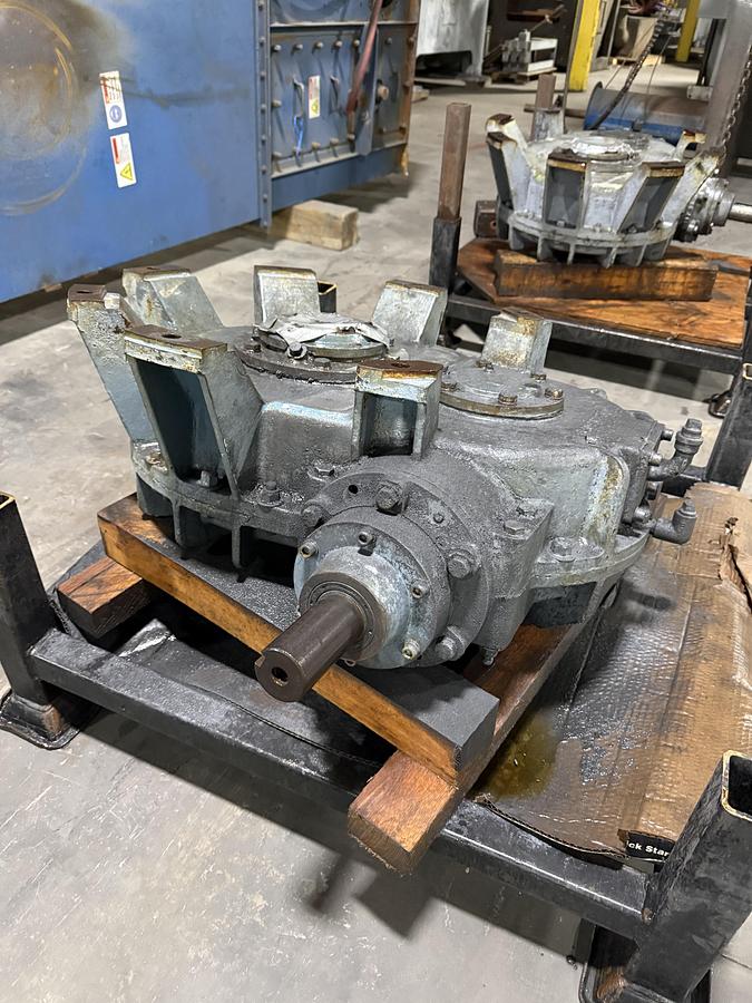 Used BEARDSLEY & PIPER 62801 GEAR REDUCER FOR 55B