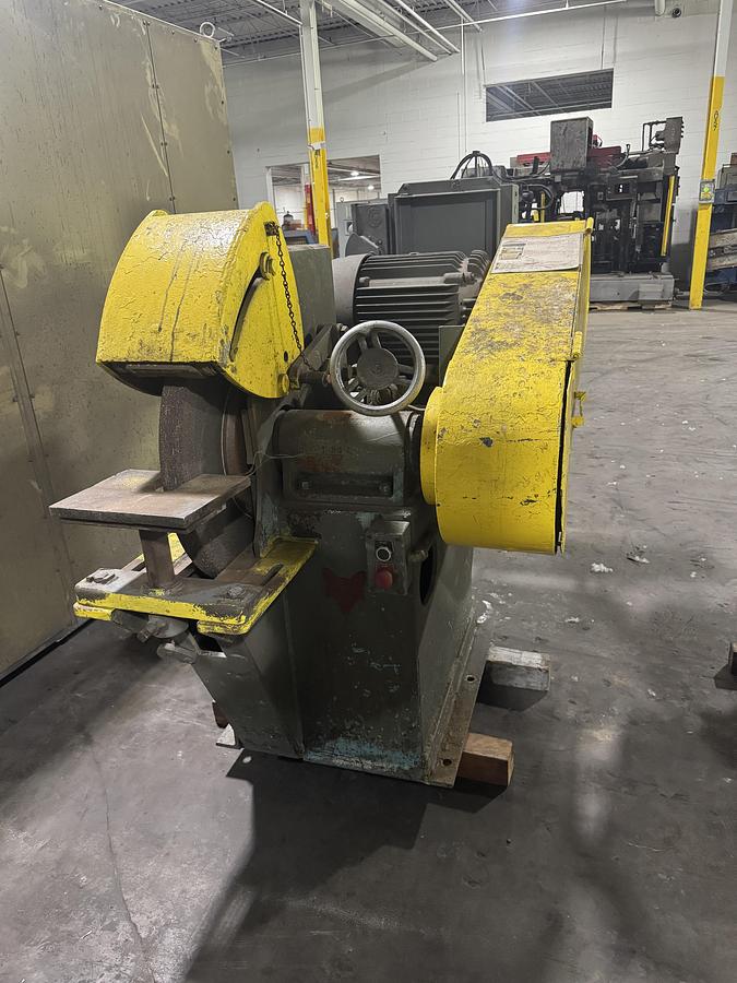 Used FOX G50S3LH 30" SNAG GRINDER