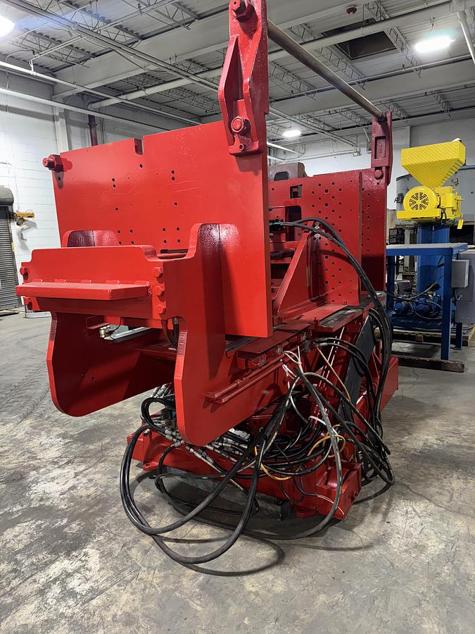 Refurbished HALL 3H Molding Machine