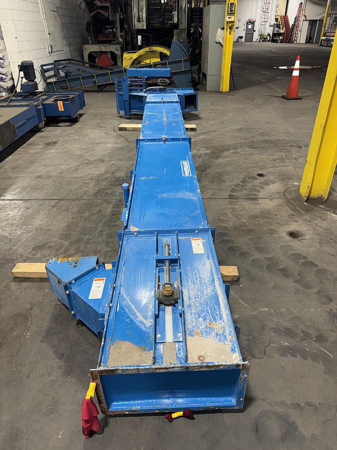 Used UNIVERSAL BUCKET ELEVATOR