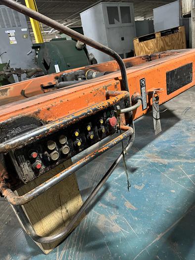 Used QUIPTEC QSR6K FLASKLESS MOLD MANIPULATOR