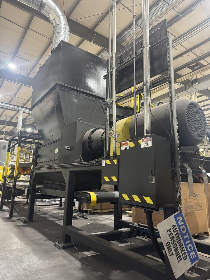 Used 1998 SSI SHREDDING SYSTEMS 2400e DOUBLE SHAFT 200 HP