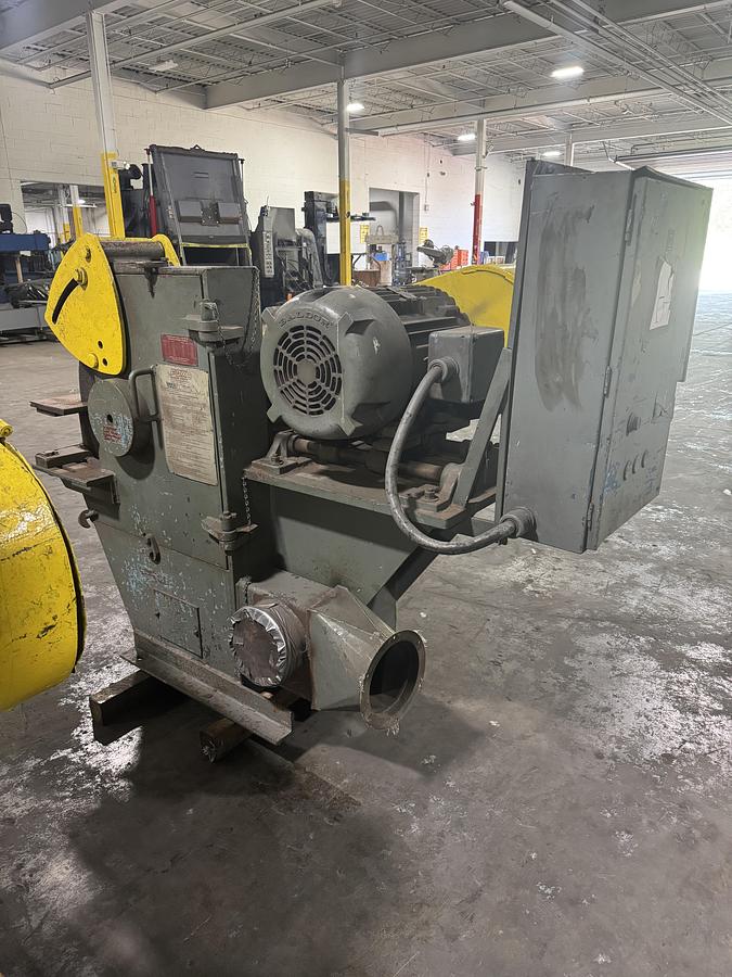 Used FOX G50S3RH 30" SNAG GRINDER