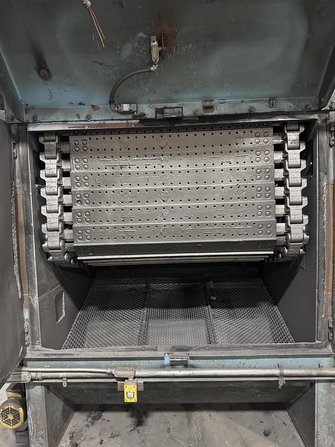 Used WHEELABRATOR 14 SUPER II TUMBLE BLAST FINISHING MACHINE