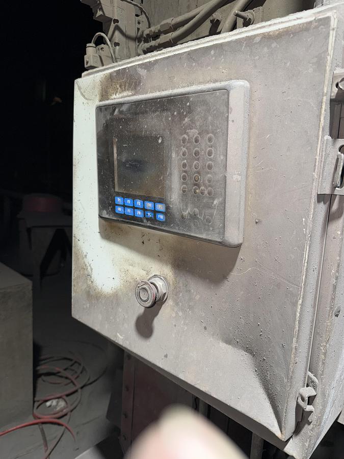 Used WHEELABRATOR 7 SUPER TUMBLAST