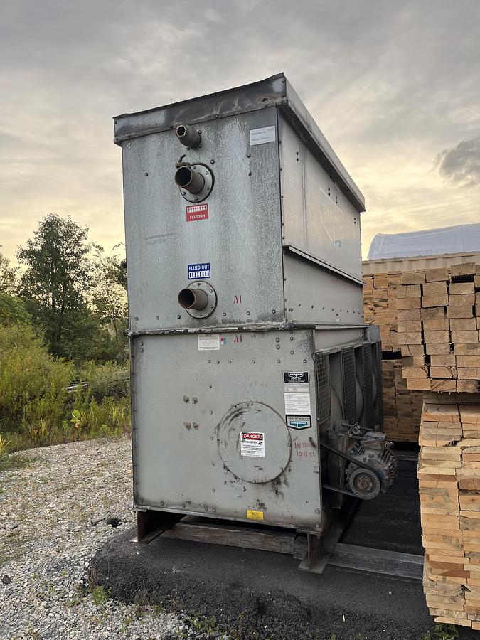 Used 2015 EVAPCO LSWA-30B CLOSED TYPE COOLIN TOWER