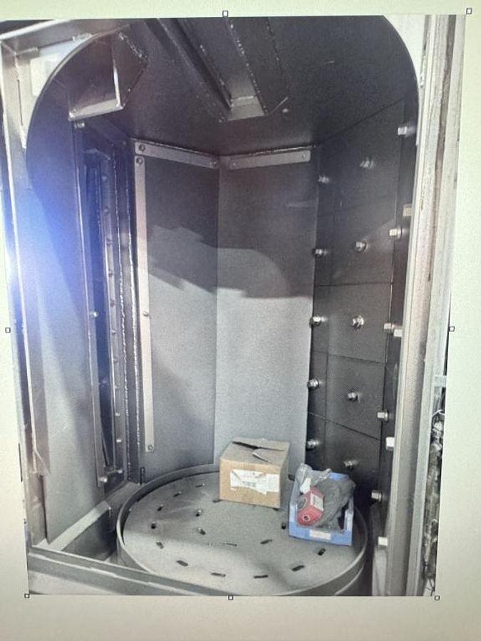 Used CARDINAL 3 WHEEL 36" TABLE TYPE BLAST CABINET