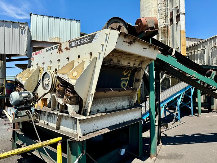 Used SIMPLICITY-TEREX SAND SCREEN