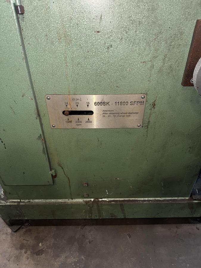 Used REICHMAN SK600 ROUGH GRINDER