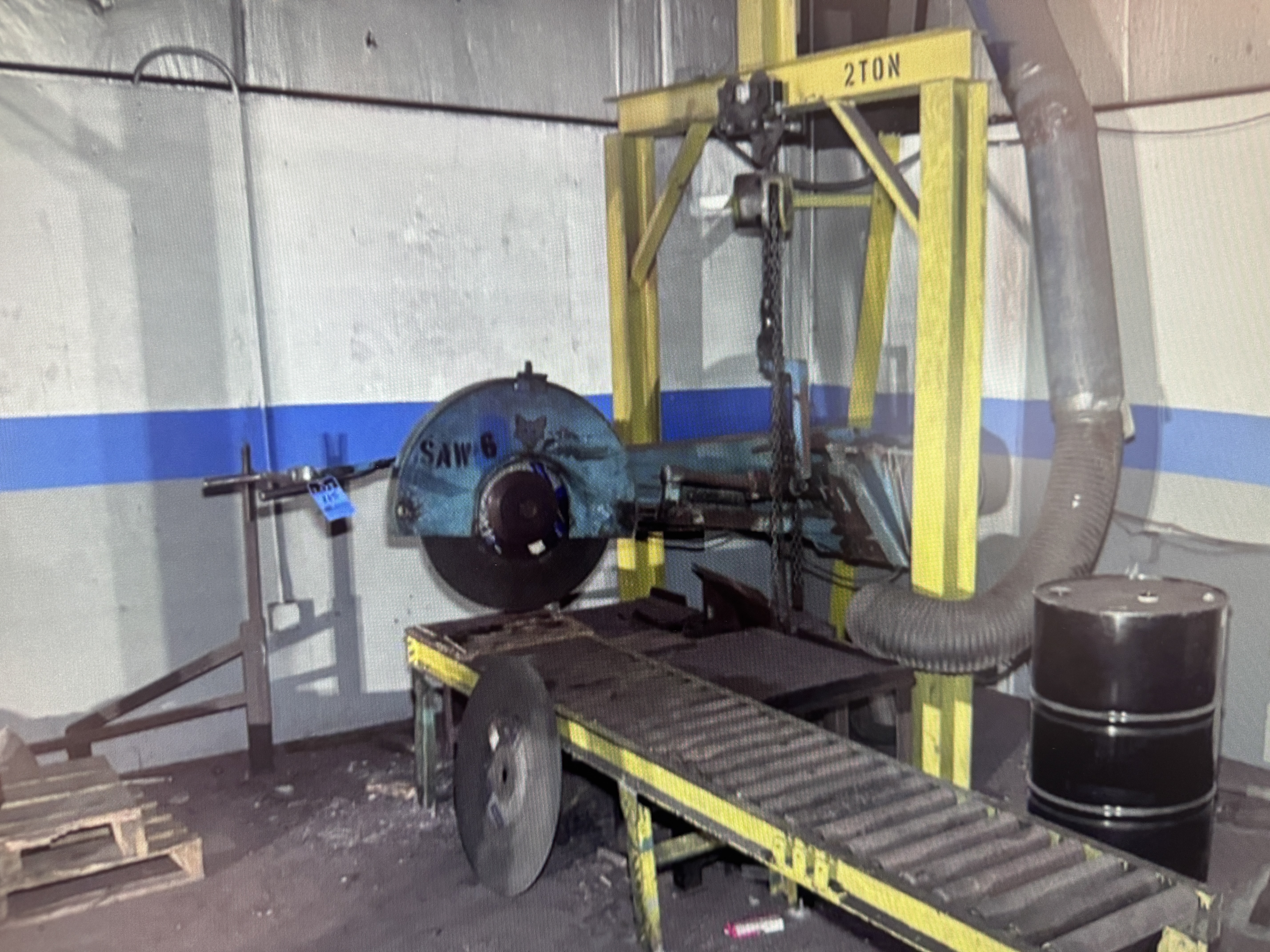 Used FOX  CUT-OFF SAW