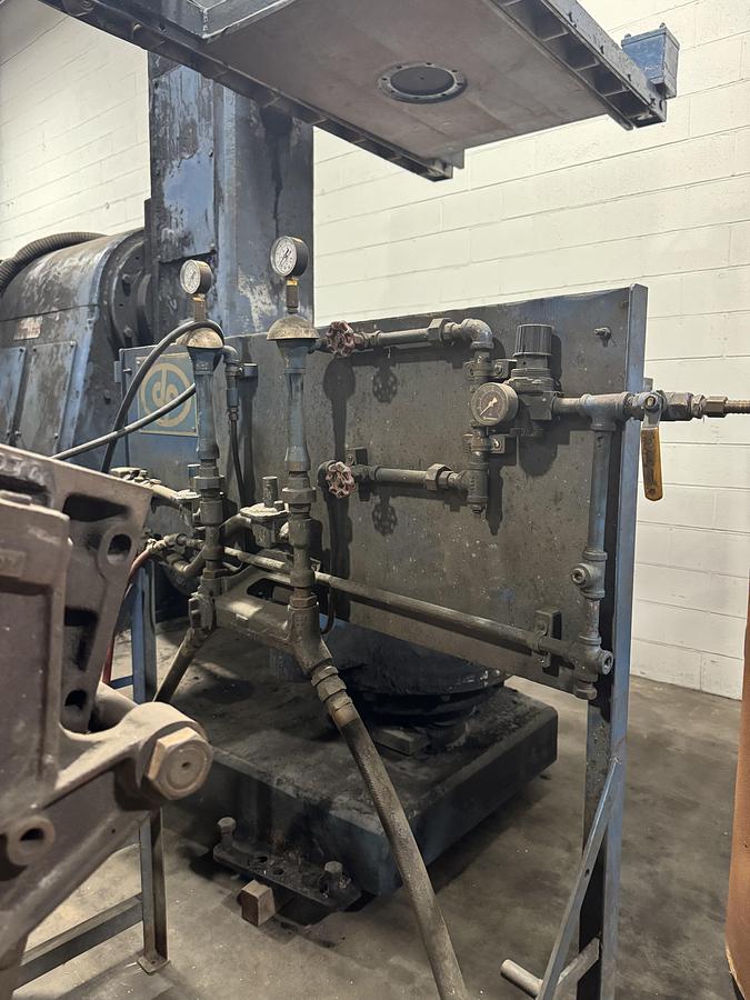 Used DEPENDABLE  CORE MACHINE