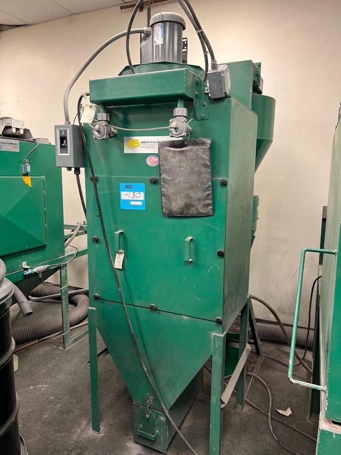 Used ABRASIVE BLAST SYSTEMS SAND BLAST CABINET