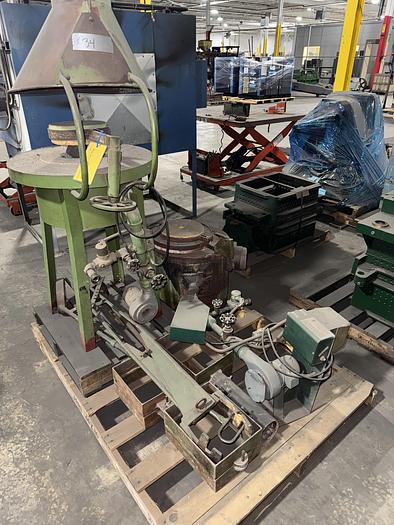 Used McENGLEVAN SPEEDY GAS FIRED FORGE FURNACE F100A 589