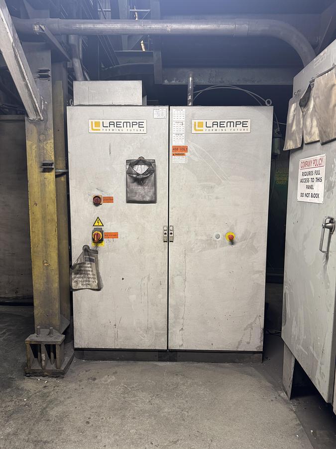 Used 2011 LAEMPE LB50V 50 LITER VERTICALLY PARTED COLD BOX CORE MACHINE