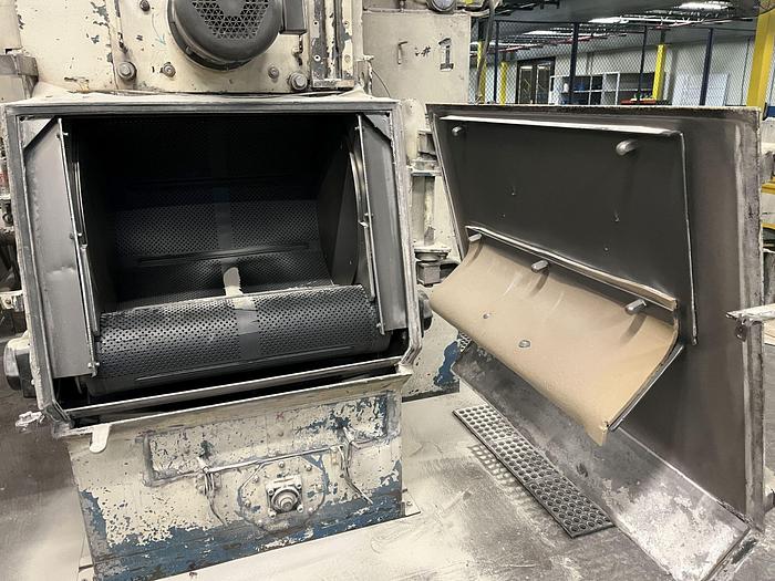 Used WHEELABRATOR BARREL TUMBLE BLAST MACHINE