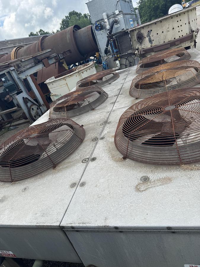 Used LIEBERT 6 FAN DRYCOOLER
