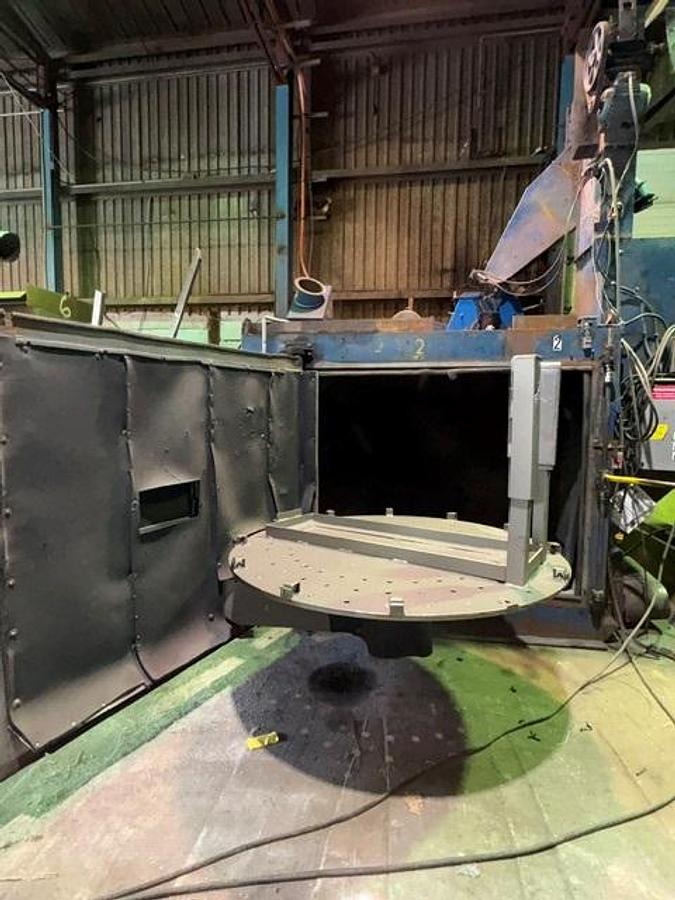 Used WHEELABRATOR 6FT SWING TABLE BLAST MACHINE