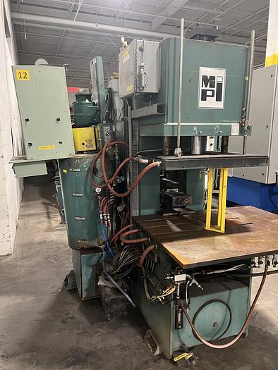 Used MPI INJECTION EQUIPMENT 54-20 WAX PRESS