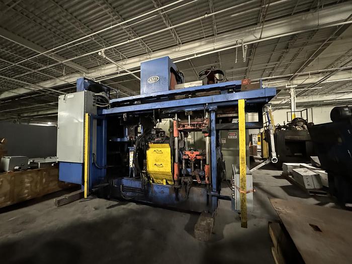 Used EMI 10 MOLDING MACHINE