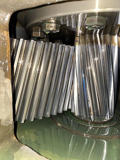 Used 1999 SIMPSON 2F GEAR BOX