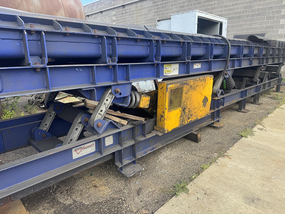 Used 2019 GENERAL KINEMATICS SCRT OSCILLATING CONVEYOR