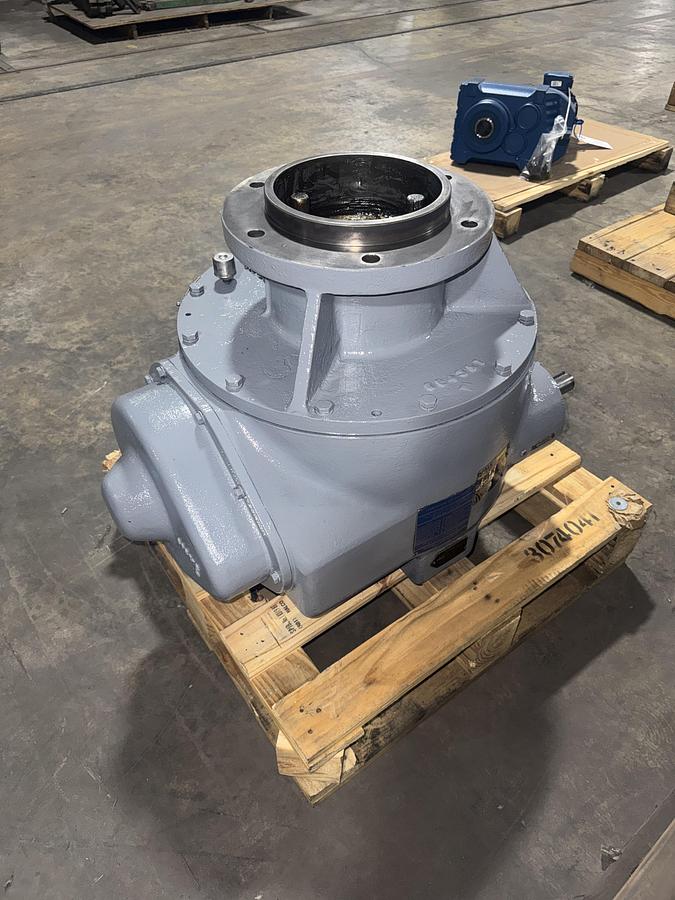 Refurbished SIMPSON 1 1/2 GEAR REDUCER