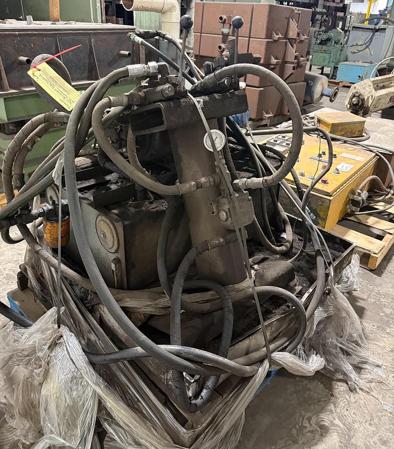 Used HALL 2H PERMANENT MOLD MACHINE