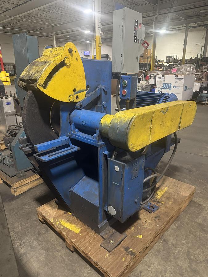 Used FOX 630 LH 30" SNAP TRAP GRINDER