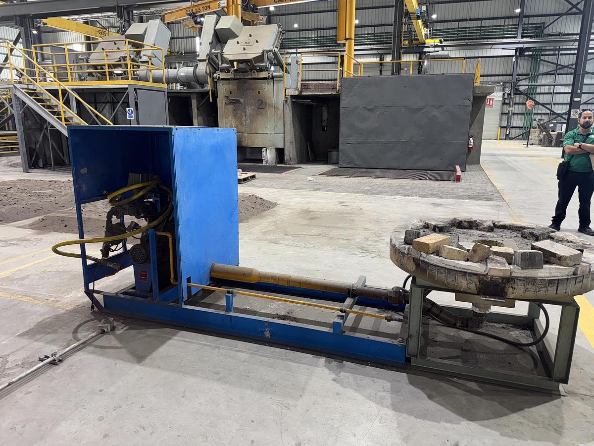 Used ATMOSPHERIC  LADLE HEATER