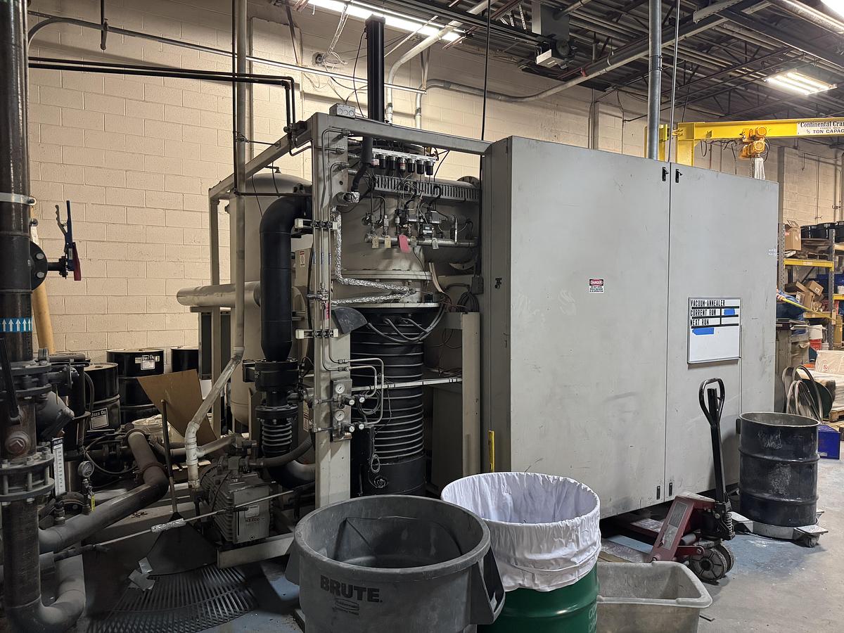 Used FURNACE SOURCE VACUUM ANNEALING FURNACE