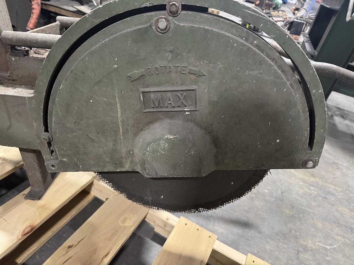 Used MAX SFC-20 SWING FRAME CUT OFF