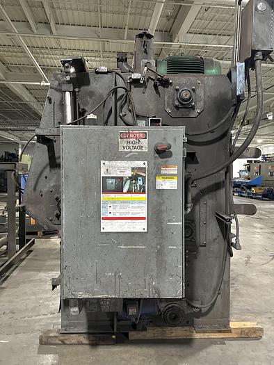 Used 2004 DELONG SUPER 14 RUBBER BELT SHOT BLAST MACHINE