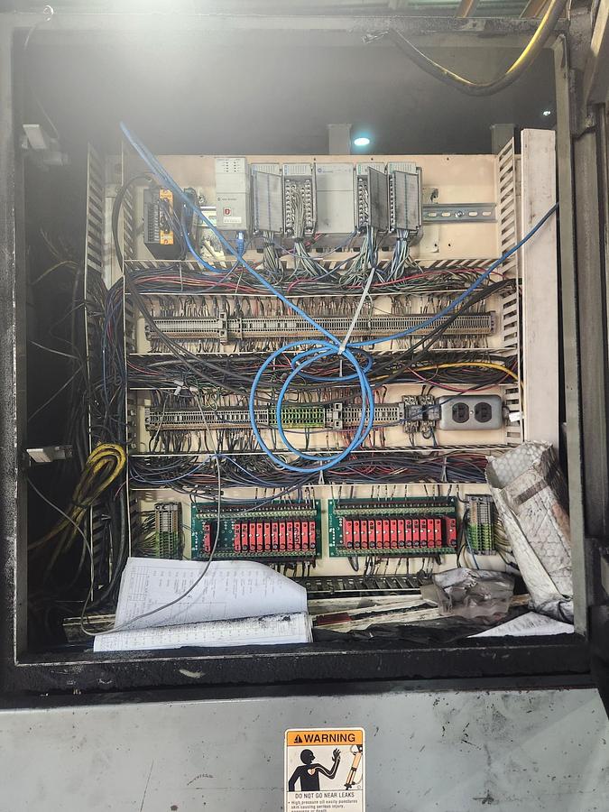 Used 1994 HUNTER 20E AUTOMATED MOLDING MACHINE