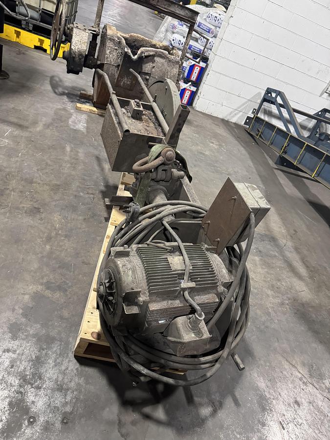 Used MAX SFC-20 SWING FRAME CUT OFF
