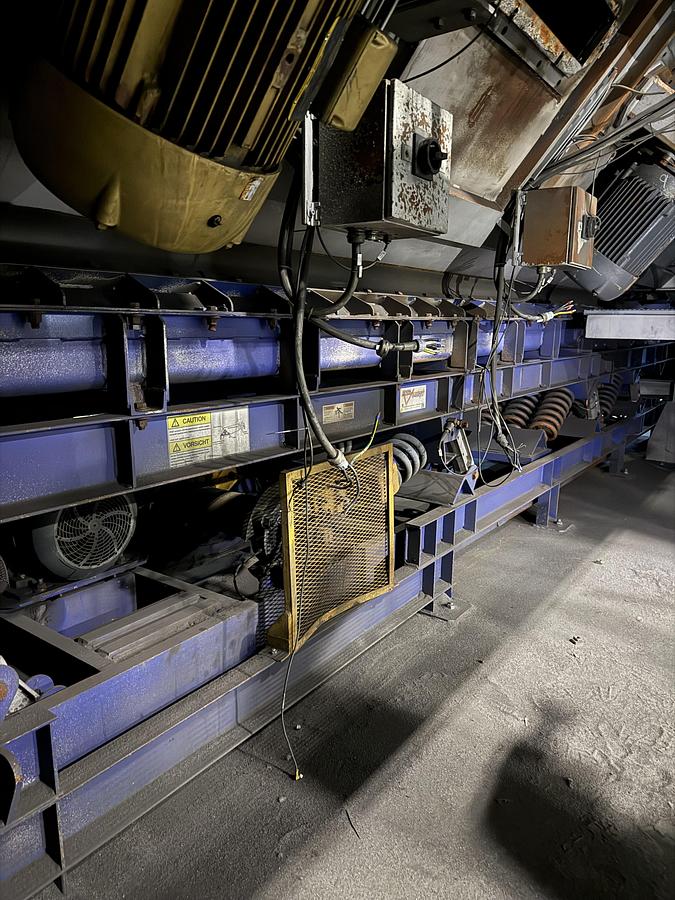 Used GENERAL KINEMATICS SCRT OSCILLATING CONVEYOR
