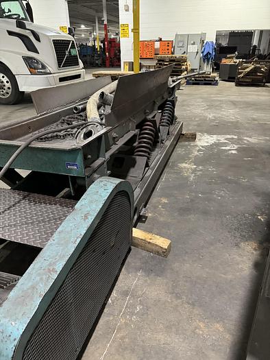 Used GENERAL KINEMATICS SHAKEOUT TROUGH