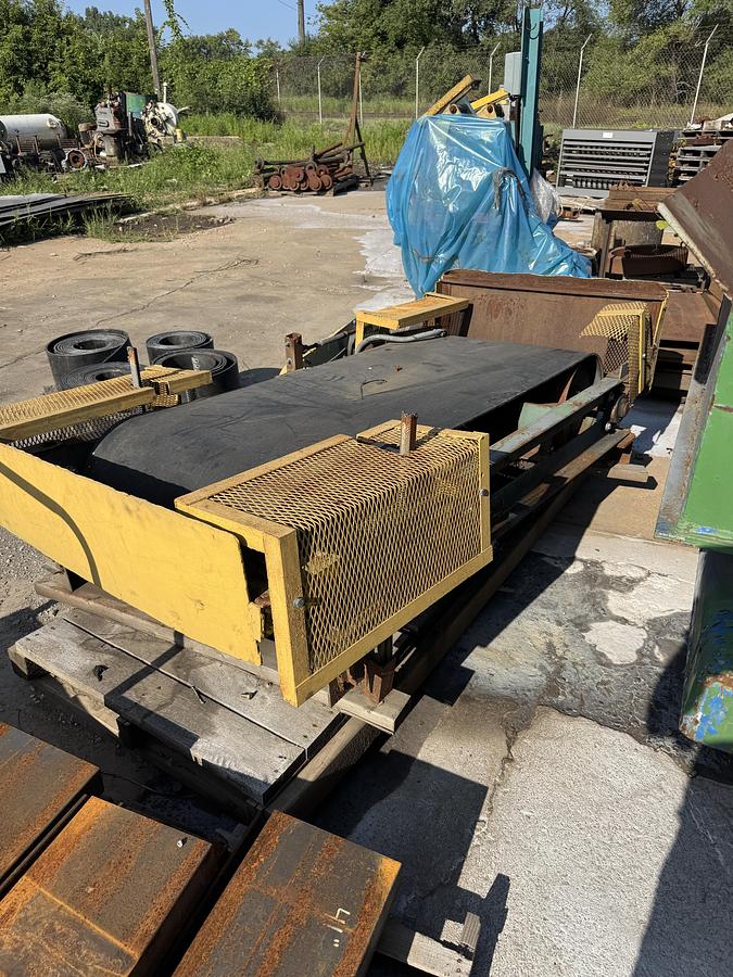 Used DINGS CROSS BELT MAGNET