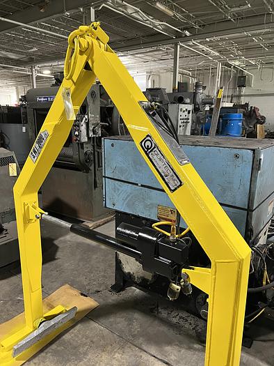 Refurbished QUIPTEC SWI MOLD HANDLER