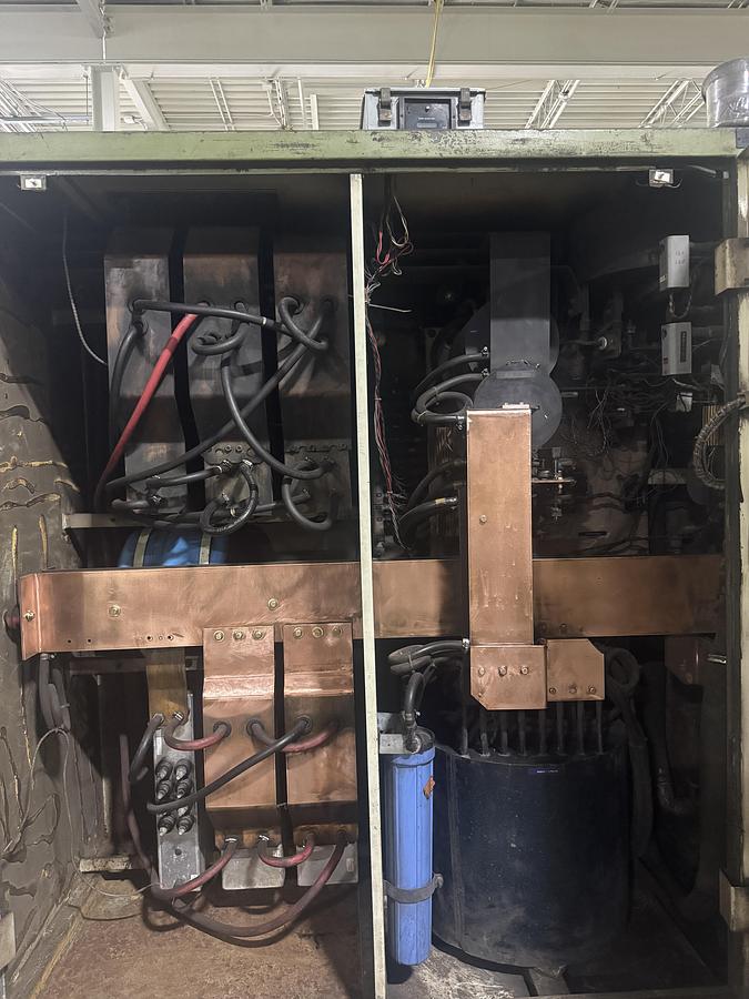 Used 1994 INDUCTOTHERM VIP POWER TRAK 350-10CR