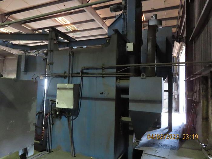 Used 2011 WHEELABRATOR SPINNER HANGER DOUBLE DOOR BLAST CABINET