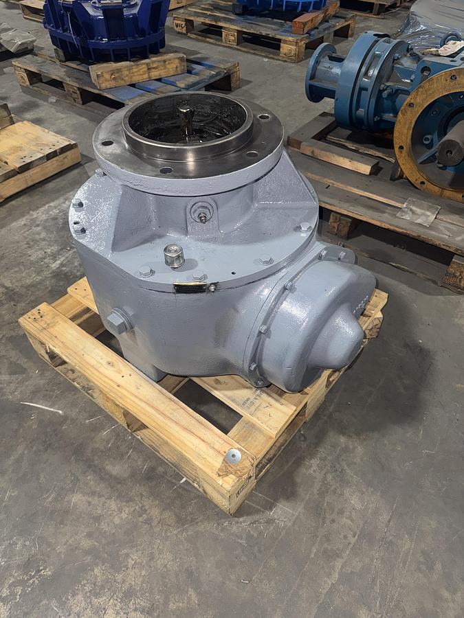 Refurbished SIMPSON 1 1/2 GEAR REDUCER