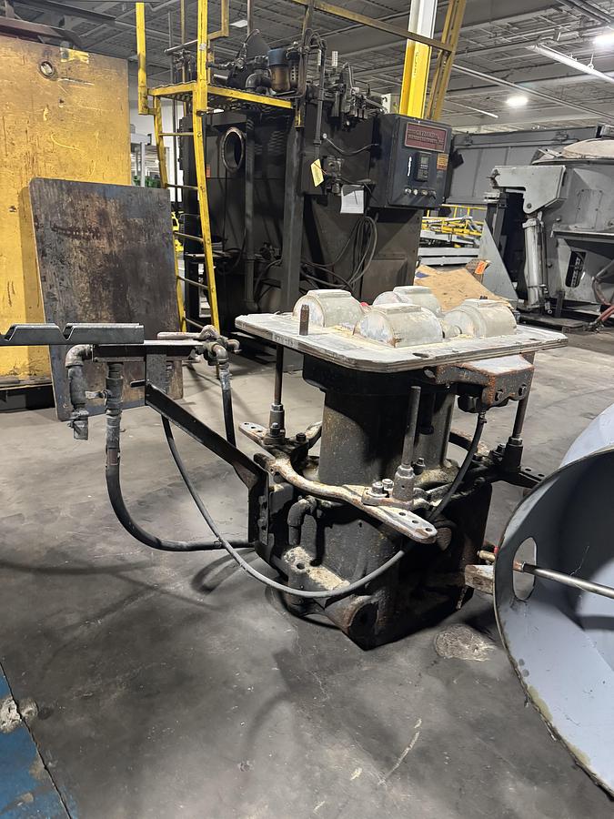 Used CASTEC CEL-300 SAND MIXER