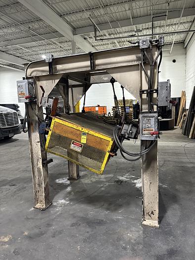 Used EIREZ MAGNETIC CROSS BELT