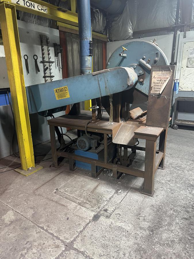 Used FOX  CUT-OFF SAW