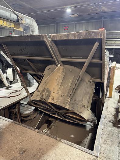 Used PILLAR 5,800 LB STEEL SHELL FURNACE